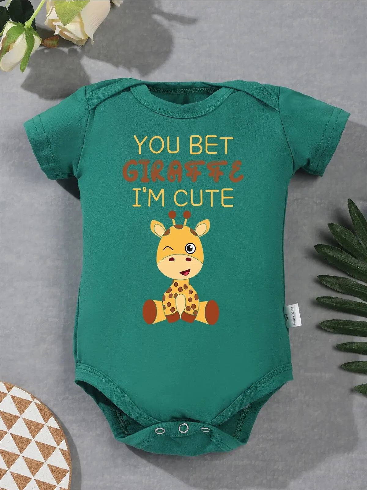 Cute Baby Jumpsuit – Cartoon Giraffe Print Summer Onesie for Boys & Girls