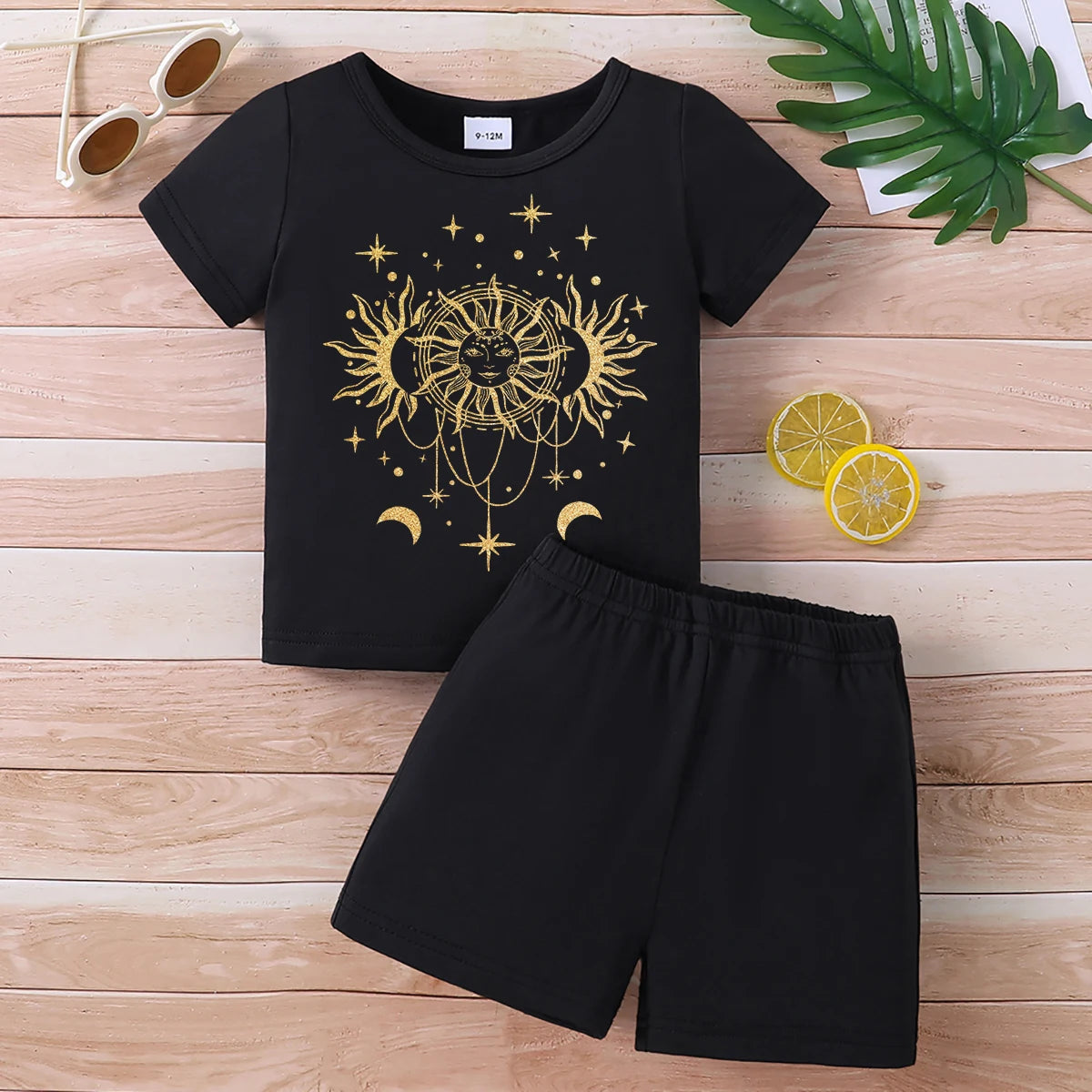 2-Piece Boys' Summer Set – Cartoon Bear Top & Fashion Shorts