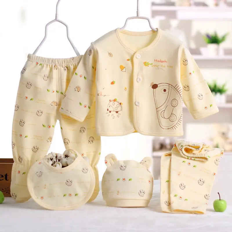 5PCS Newborn Baby Clothing Set – Cotton Top, Pants, Hat & Bibs (0-3M)