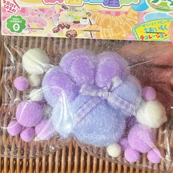 Cat Paw Mochi Squishy – Soft Silicone Stress Relief Toy