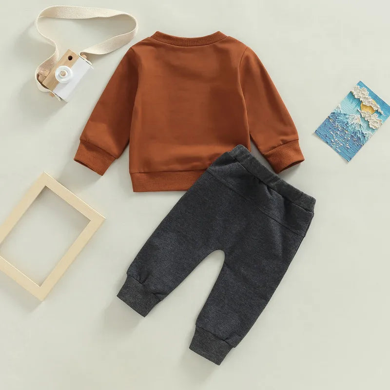 2PCS Baby Boy Outfit – Long Sleeve Letter Pullover & Pocket Pants (Newborn)