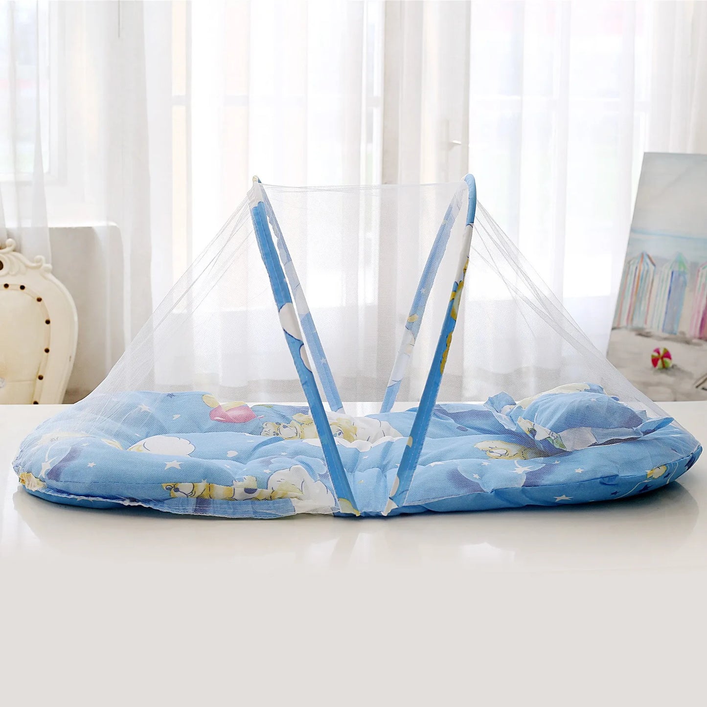 Foldable Newborn Baby Crib – Portable, Pressure-Resistant, Bionic Travel Bed