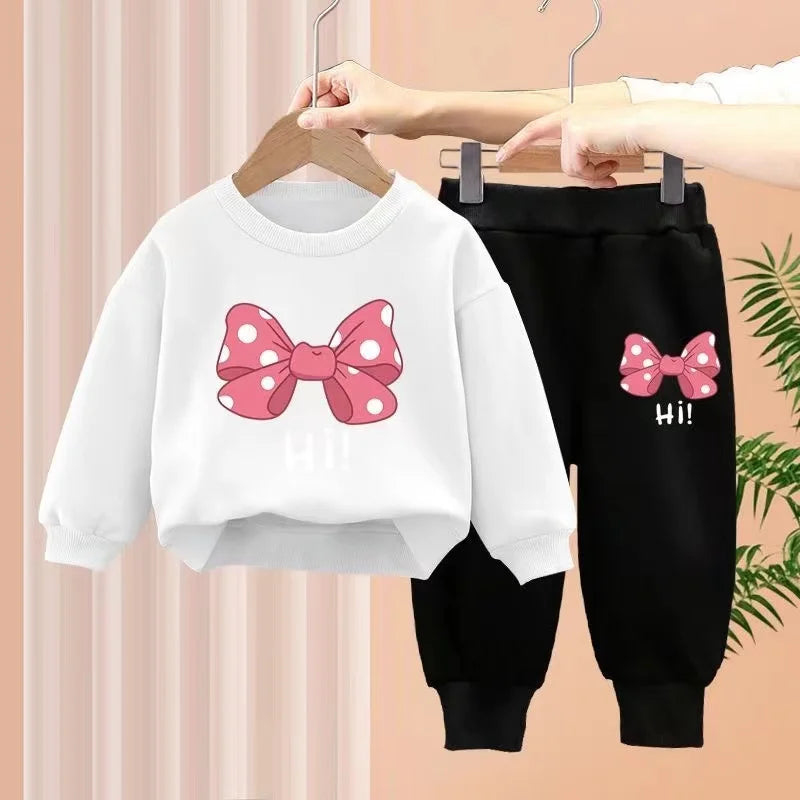 Autumn Baby Girl Two-Piece Tracksuit – Bow & Letter Print Cotton Set