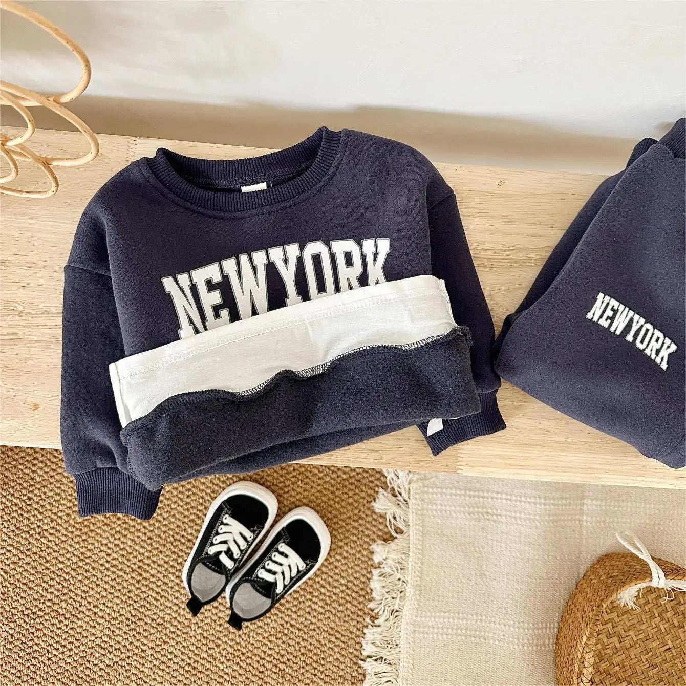 Winter Newborn Outfit – 2PCS Thick Plush Letter Print Set
